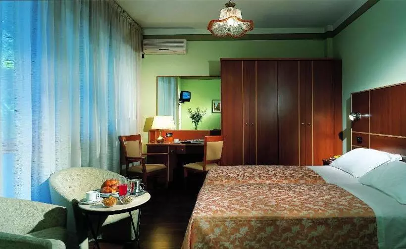 コンフォートルーム, Terme Bologna