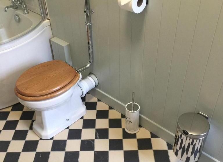 스탠다드 싱글 룸, Kings Arms