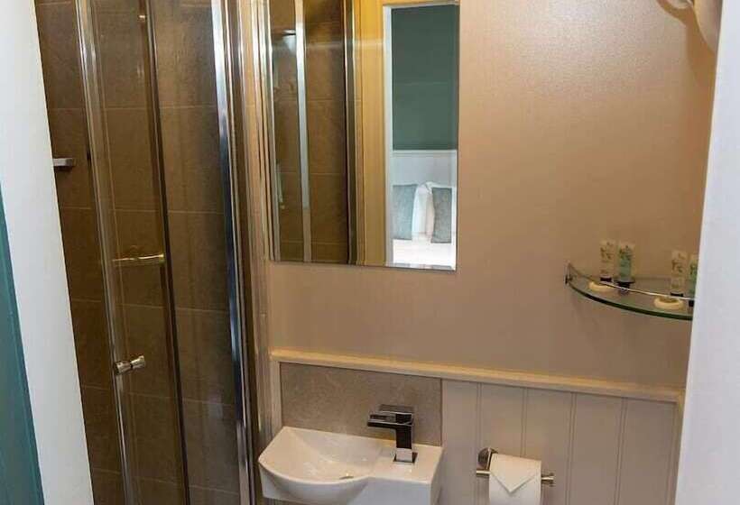 اتاق استاندارد, The Whisky Vaults