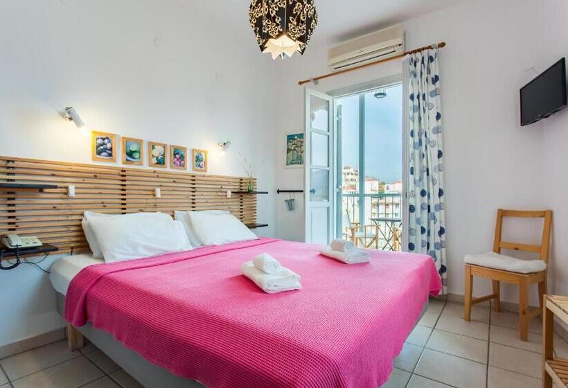 اتاق استاندارد با چشمانداز دریا, Thea Home