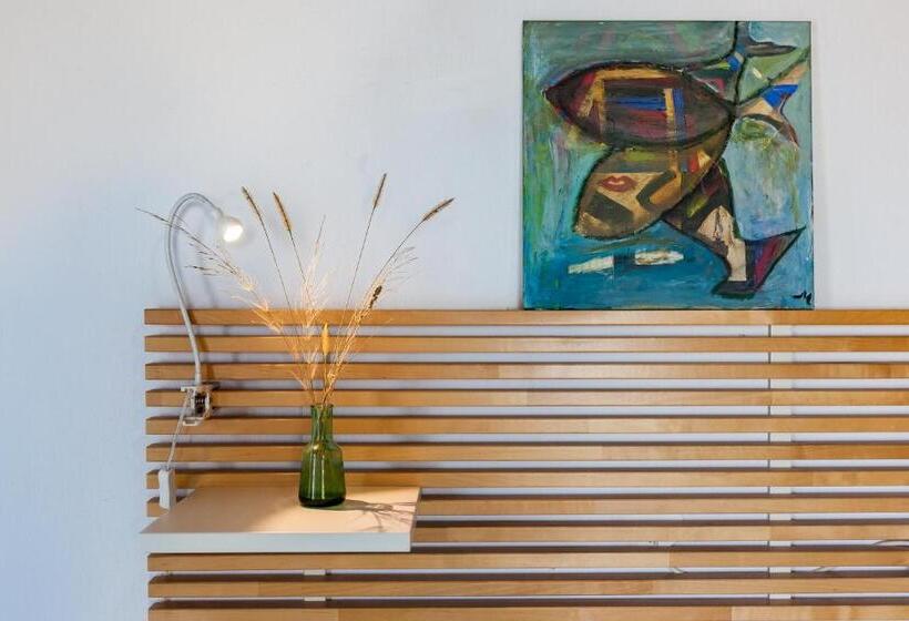 Family studio with sea view, Thea Home