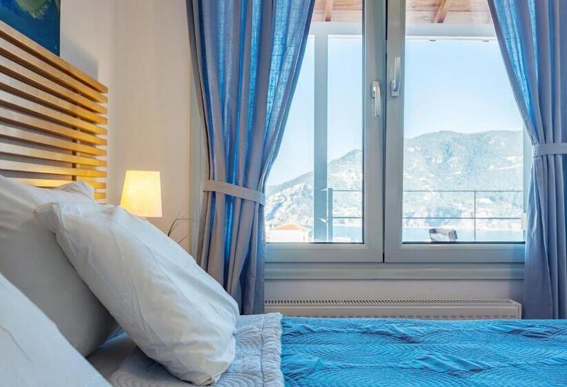 استودیوی استاندارد با چشمانداز دریا, Thea Home