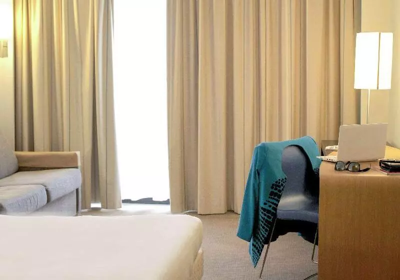 اتاق اجرایی, Novotel Constantine