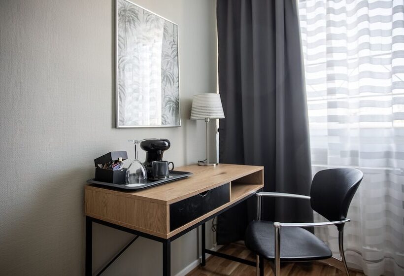 חדר סטנדרט, Palm Tree Hotel, Best Western Signature Collection