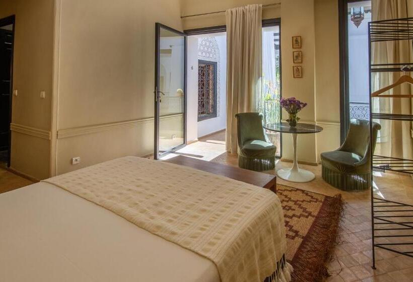 اتاق راحتی سه تخته, Riad Bab 54