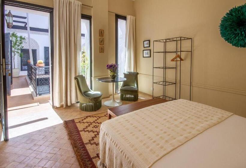 اتاق راحتی سه تخته, Riad Bab 54