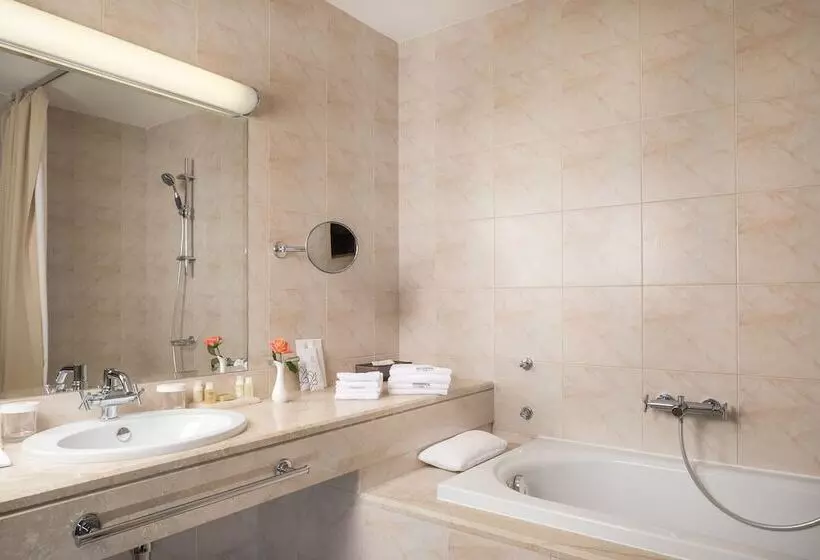 Deluxe-huone Merinäkymä, Rodina Grand Hotel And Spa