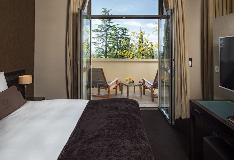 اتاق لوکس با چشم‌انداز دریا, Rodina Grand Hotel And Spa