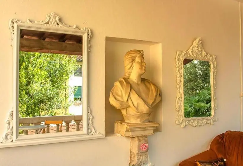 اتاق کلاسیک چهارنفره, Il Villino