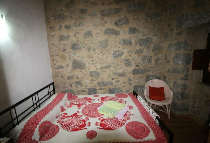 اتاق استاندارد یک تخته با بالکن, Horta Do Zé Miguel