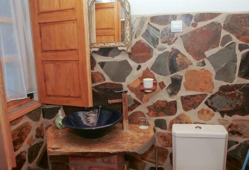 اتاق استاندارد یک تخته با بالکن, Horta Do Zé Miguel