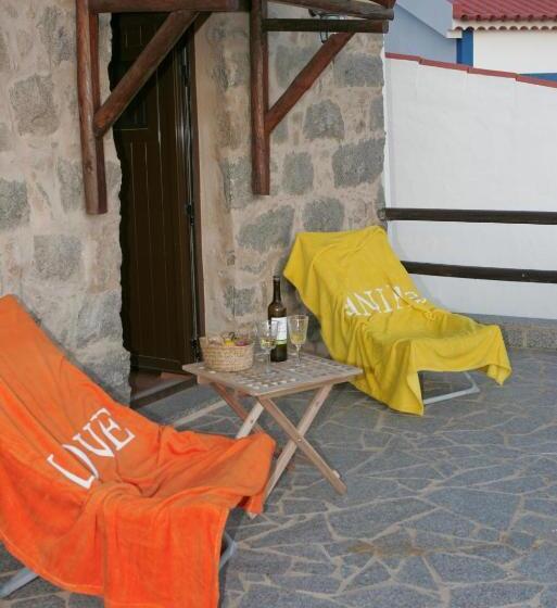 خانه 2 خوابه, Horta Do Zé Miguel