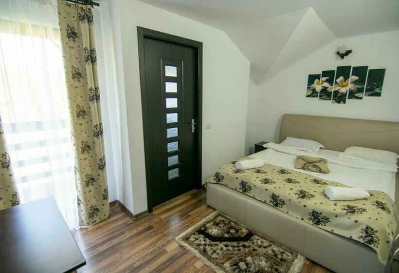 חדר סטנדרט עם מרפסת, Alpina Panoramic