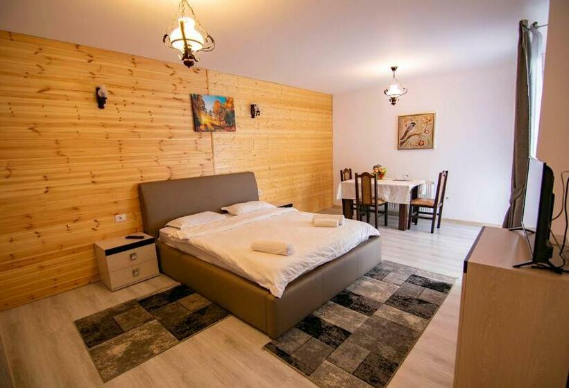 דירת חדר בקומת קרקע, Alpina Panoramic