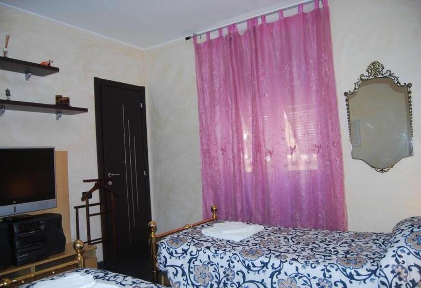 Chambre Standard Salle de Bains Commune, Casa Mama Guesthouse