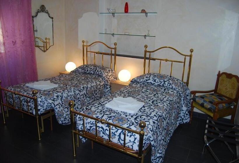 Chambre Standard Salle de Bains Commune, Casa Mama Guesthouse