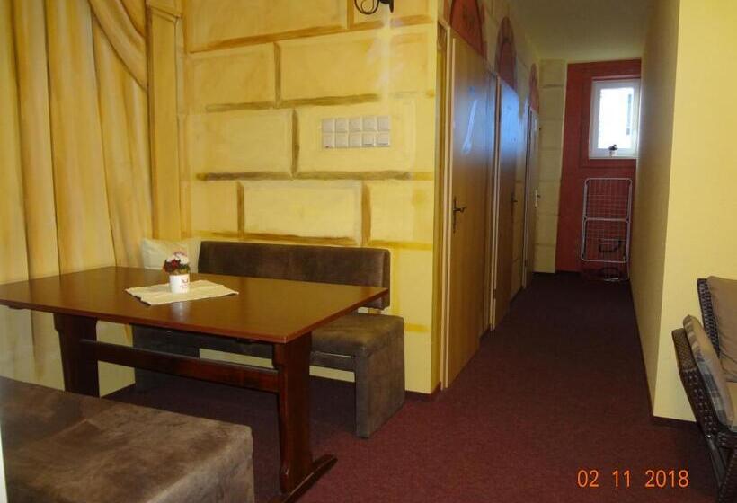 스탠다드 룸 공동 욕실, Ferienwohnung Direkt In Ilmenau