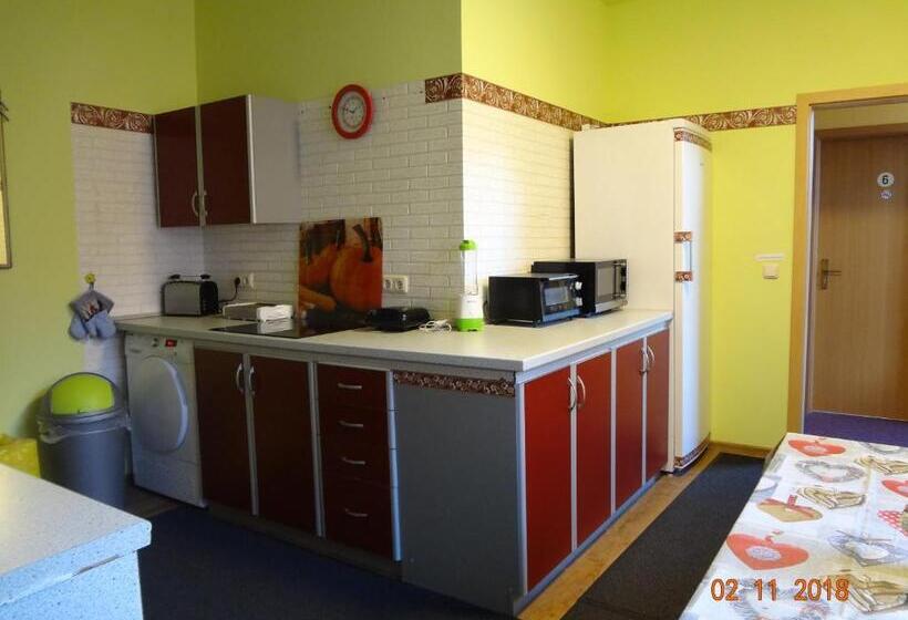 스탠다드 트리픔 룸 공동욕실, Ferienwohnung Direkt In Ilmenau