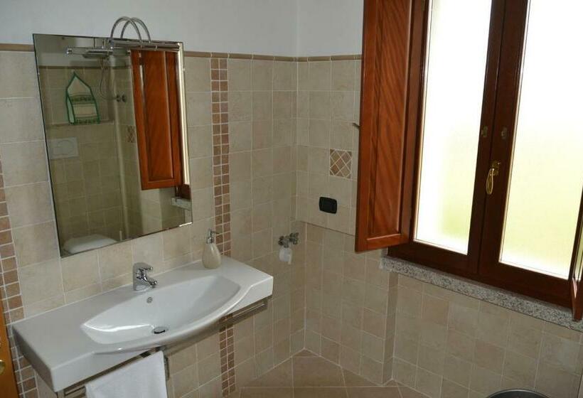 Номер Deluxe с Балконом, B&b Fiori