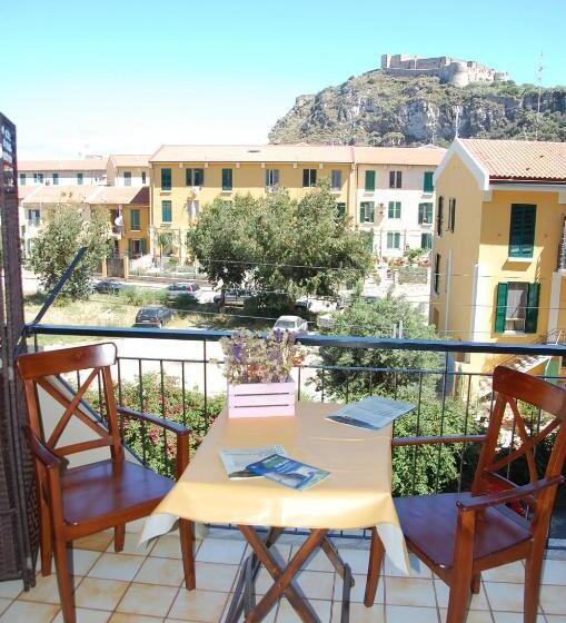 디럭스 룸, Castello Di Sotto