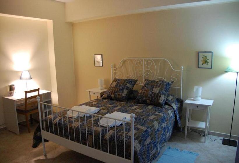 디럭스 룸, Castello Di Sotto