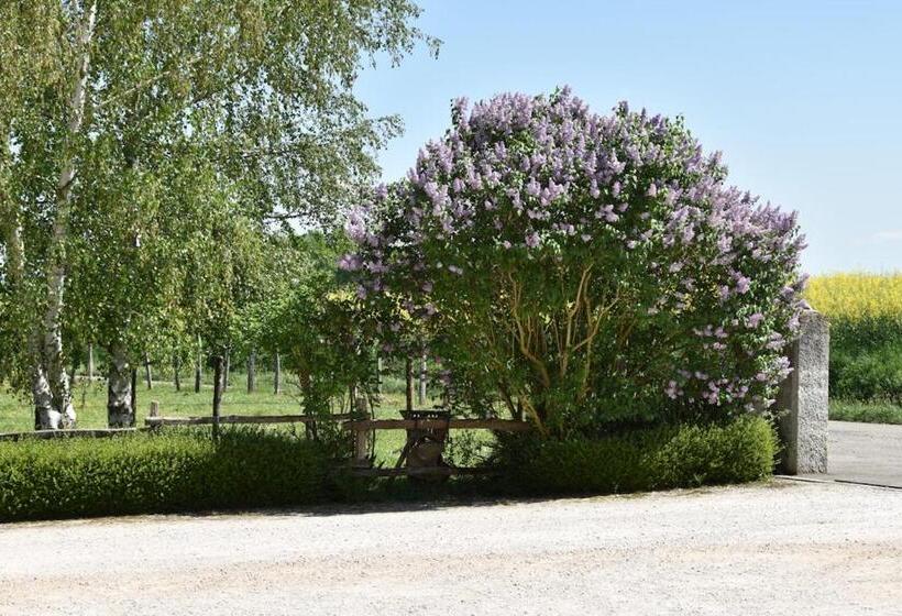 منزل 4 غرف نوم, La Bardelière