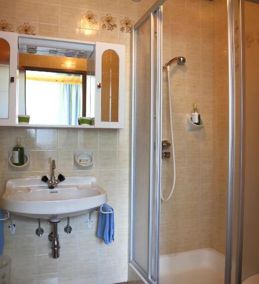 家庭间, Gästehaus Lienharterhof