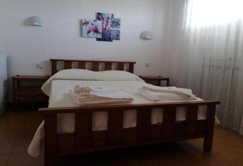 اتاق استاندارد, Residencial Espadinha