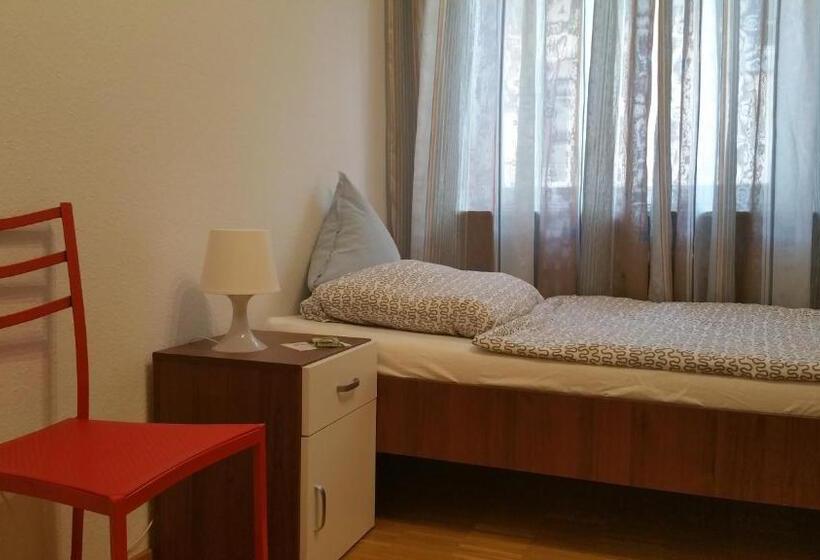 חדר סטנדרט יחיד, Pension Anna