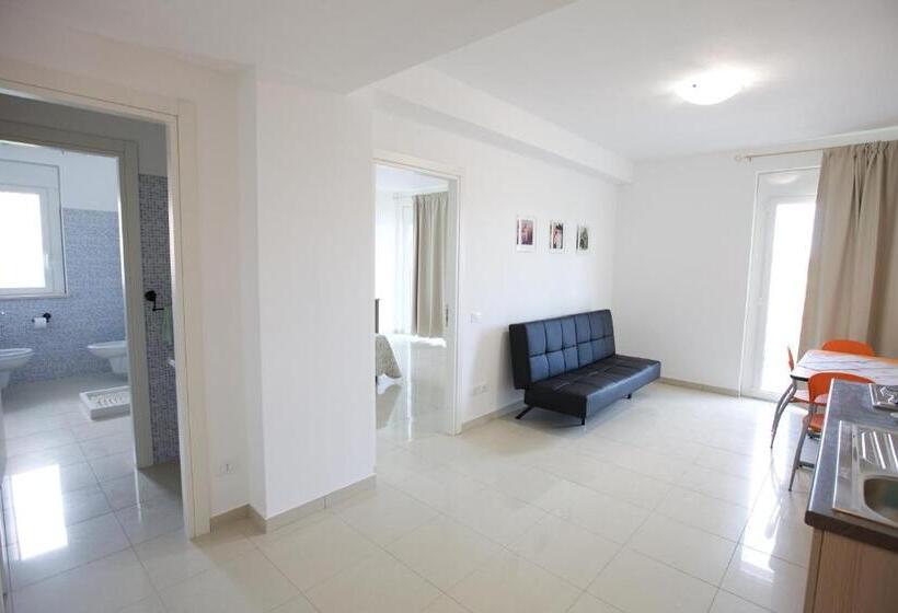 آپارتمان 1 خوابه, Residence Le Stelle