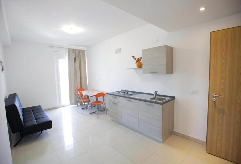 آپارتمان 1 خوابه, Residence Le Stelle
