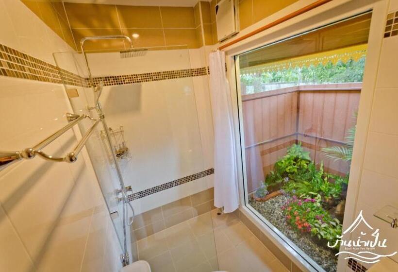 标准房带园景, Baan Nam Pen Resort