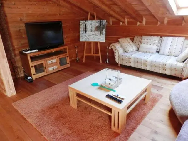 Juniorsviitti, Chalet Mund