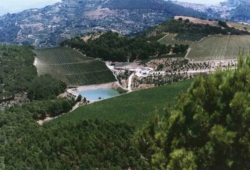 Perhehuone, Agriturismo Tenute Pispisa Segesta
