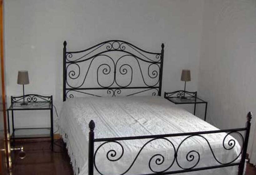 خانه 2 خوابه, Casa Da Janal