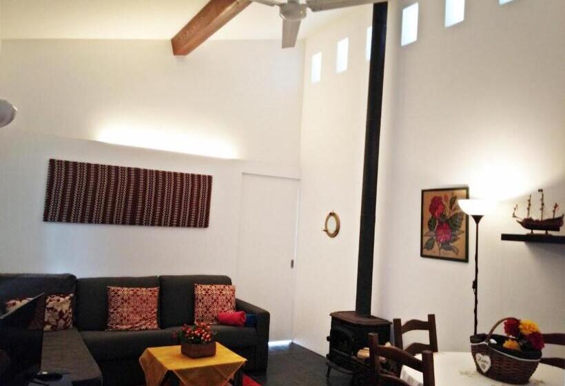 וילה בת חדר שינה 1, Qva   Quinta Velha Das Amoreiras