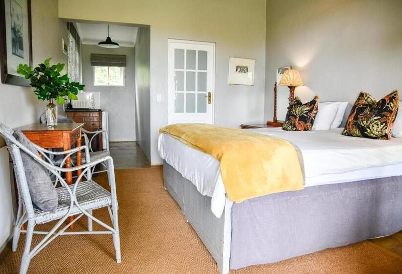 スタンダードルーム, The Knoll Historic Guest Farm