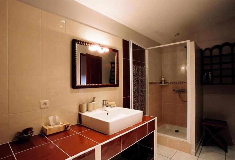 חדר סטנדרט, Le Moulin Du Galant