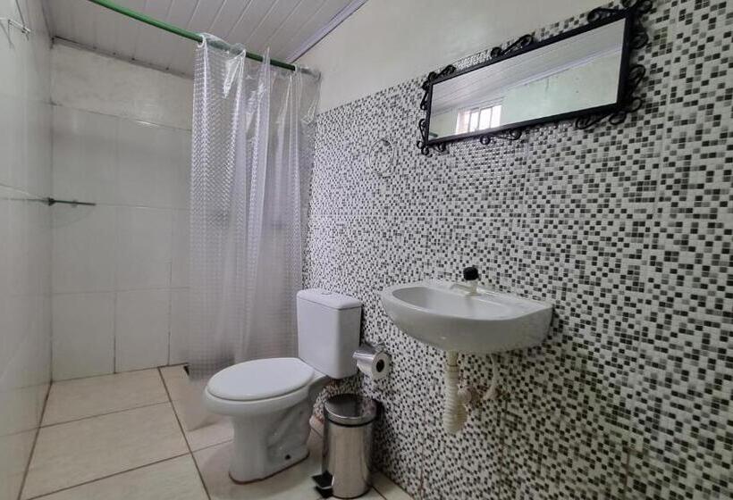 StandaardKamer, Abrigo De Montanha Xique Xique