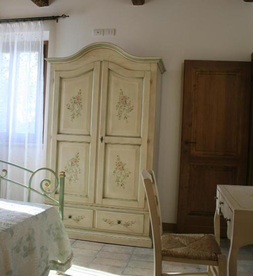 غرفة قياسية مطلة على الجبل, Agriturismo Fara