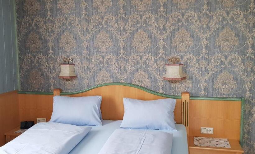 דירת חדר, Sportpension Alpenrose