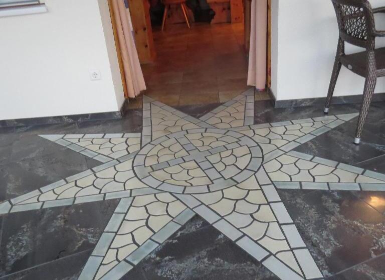 דירת חדר, Sportpension Alpenrose