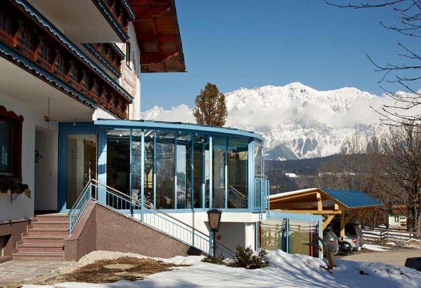 סוויטת ג'וניור נוף הרים, Sportpension Alpenrose