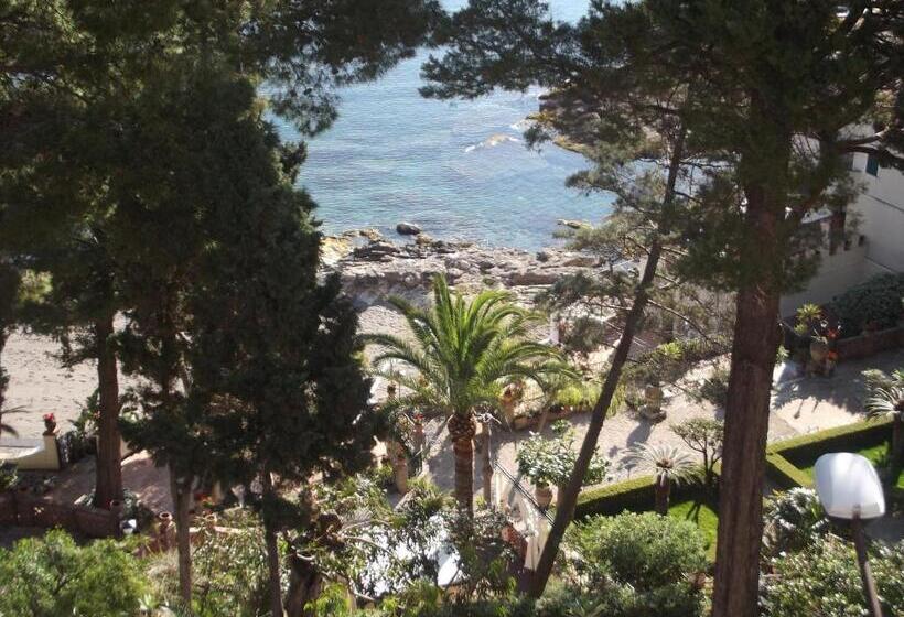 테라스가 있는 2 베드룸 아파트, Tovimar Apartments