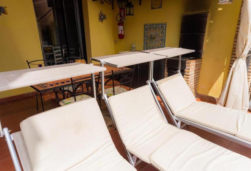 테라스가 있는 2 베드룸 아파트, Tovimar Apartments