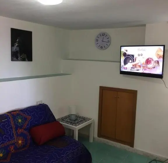 バルコニー付き1ベッドルームアパートメント, Tovimar Apartments