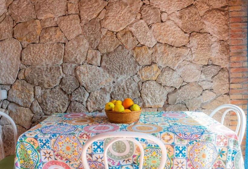 침실 1개 발코니 아파트, Tovimar Apartments