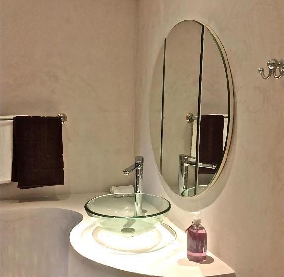 Люкс с Террасой, La Grande Maison De Nans