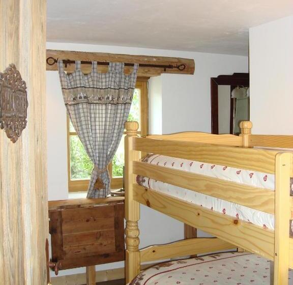 Habitació Quàdruple Estàndard, Le Chalet De Thalie