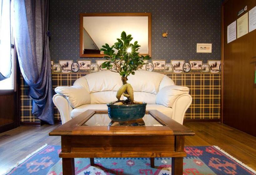 발코니가 있는 스위트, Portella Delle Fate